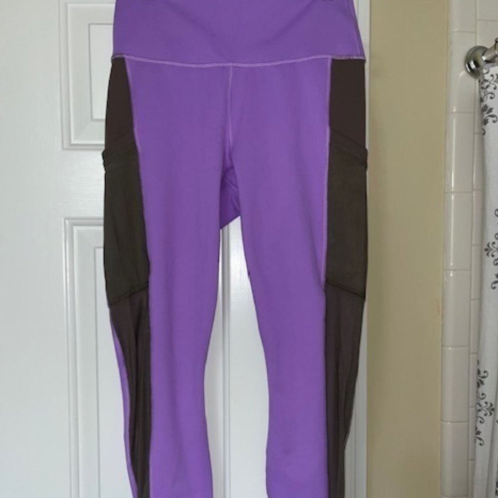 Fabletics, size medium (M), On-The-Go PowerHold High-Waisted Legging